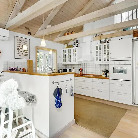 Beautiful In With Kitchen